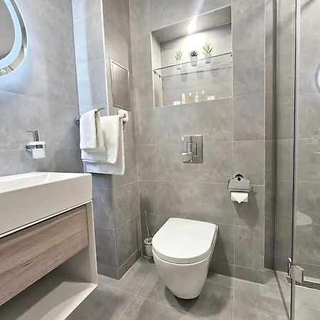 Azur Premium Διαμέρισμα Άγιος Κωνσταντίνος και Ελένη