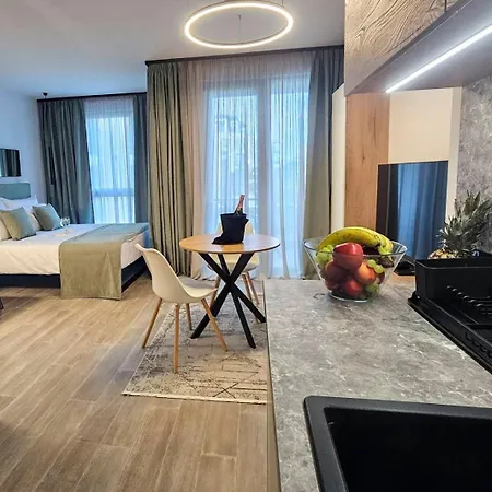 Azur Premium * Saints Constantine and Helena